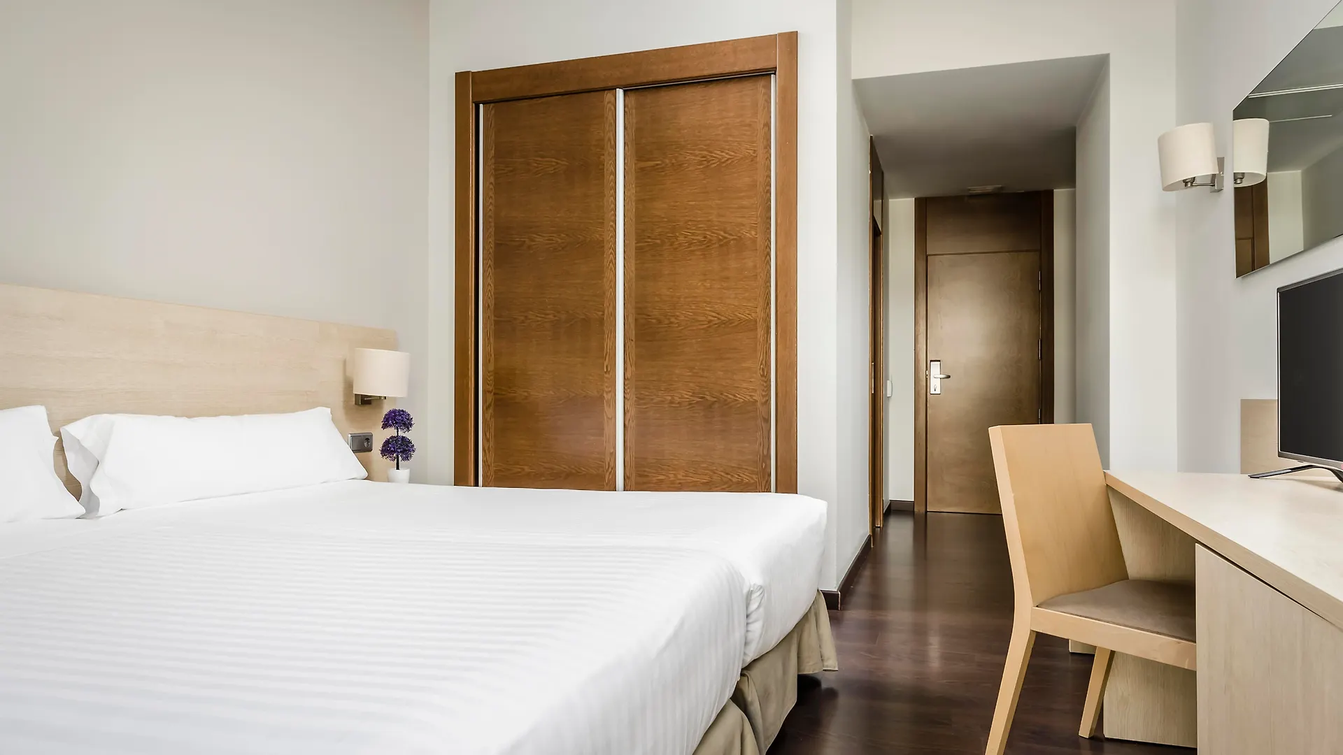 Hotel Exe Barcelona Gate Сан-Жоан-Деспи