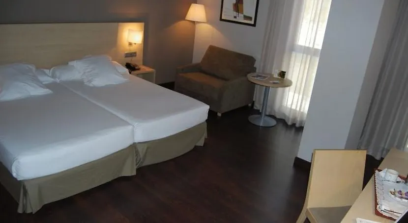 Hotel Exe Barcelona Gate Сан-Жоан-Деспи 4*,