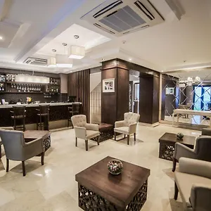 Boutique Mimino 4* טביליסי